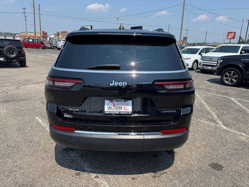 Used 2023 Jeep Grand Cherokee L Limited image 4