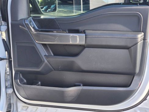 Certified 2022 Ford F150 XLT w/ Equipment Group 302A High image 4