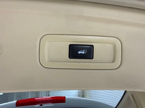 Used 2012 INFINITI FX35 AWD w/ Premium Pkg image 26