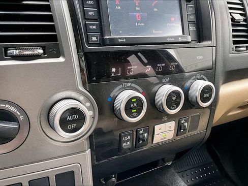 Used 2017 Toyota Sequoia Limited AWD/4WD image 13