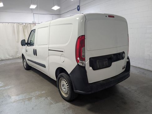 Used 2020 RAM ProMaster City Tradesman FWD image 9