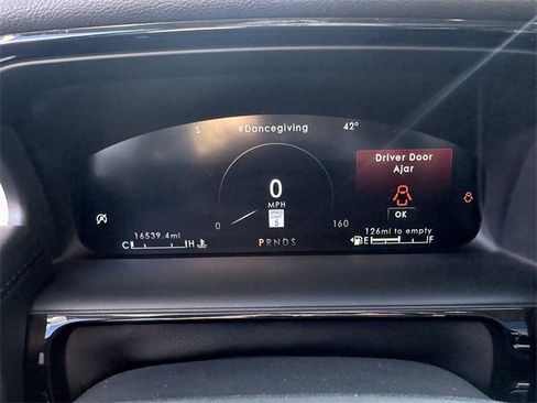 Certified 2022 Lincoln Nautilus Reserve image 20