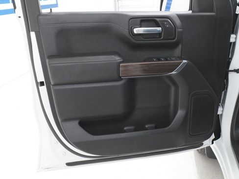 Used 2021 Chevrolet Silverado 1500 LT w/ Texas Edition Plus RWD image 10