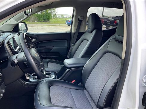 Used 2017 Chevrolet Colorado Z71 image 18