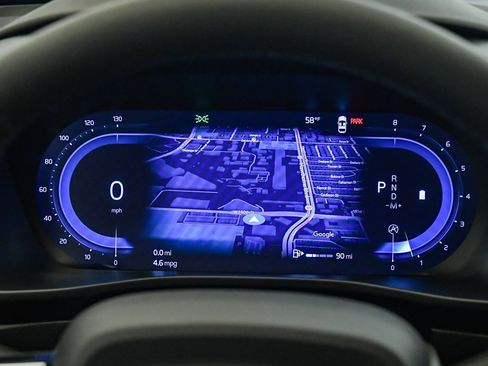 Certified 2025 Volvo XC40 B5 Ultra w/ Climate Package image 28