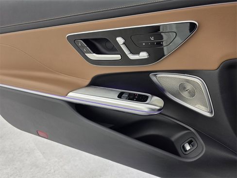 Certified 2024 Mercedes-Benz CLE 300 4MATIC Coupe image 21