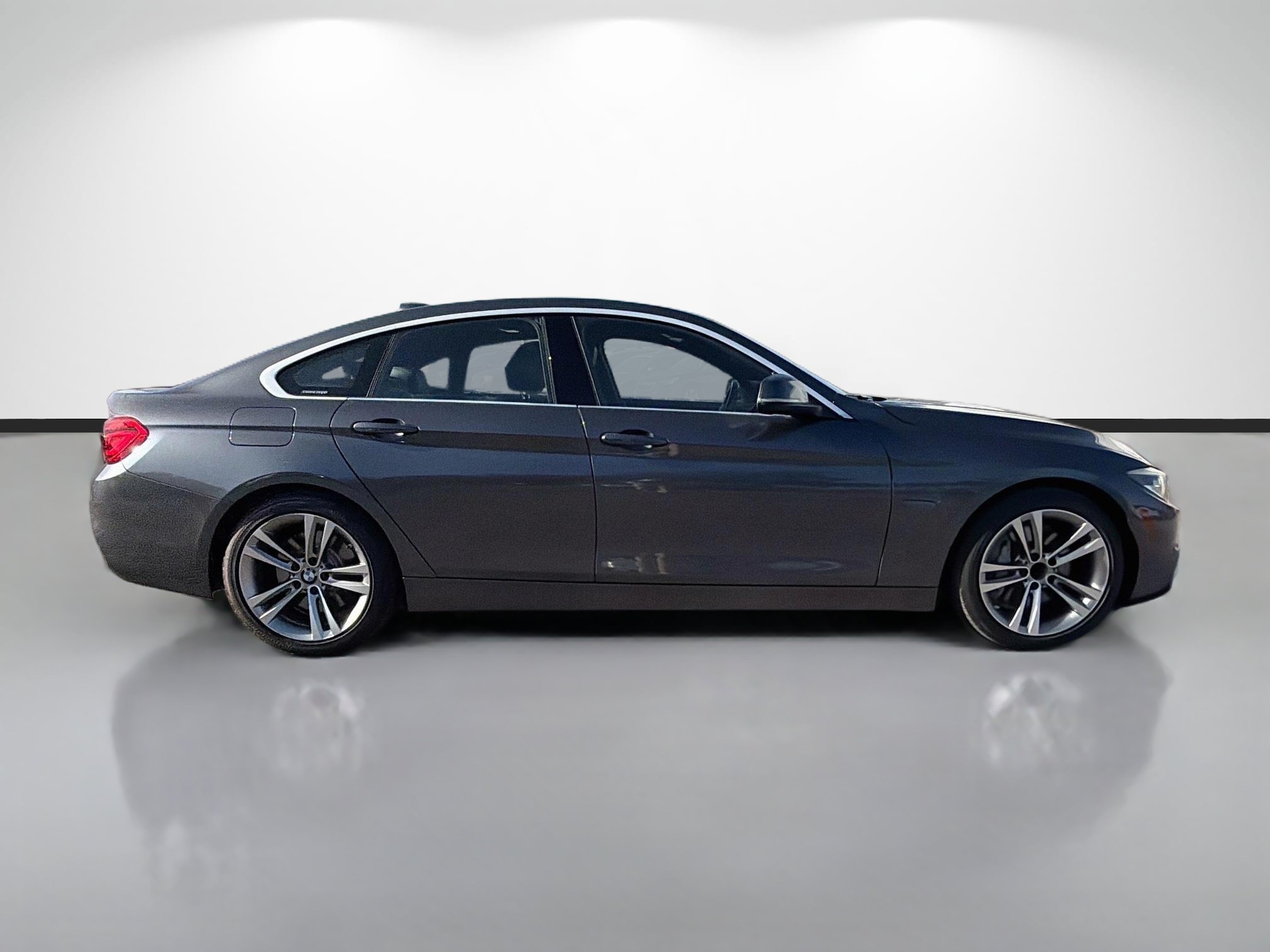 Used 2019 BMW 440i Gran Coupe RWD image 2