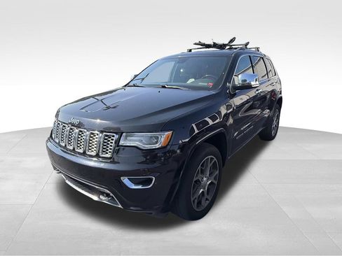 Used 2020 Jeep Grand Cherokee Overland AWD/4WD image 4