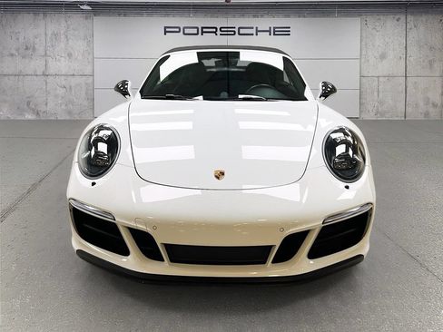 Certified 2017 Porsche 911 Carrera GTS RWD image 6