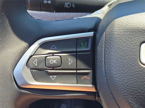 Certified 2022 Jeep Compass Latitude AWD/4WD image 34