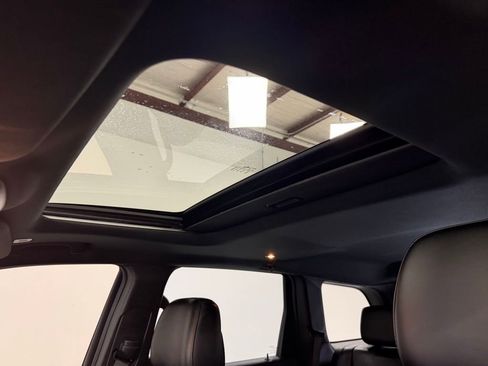 Used 2020 Jeep Grand Cherokee Limited image 24