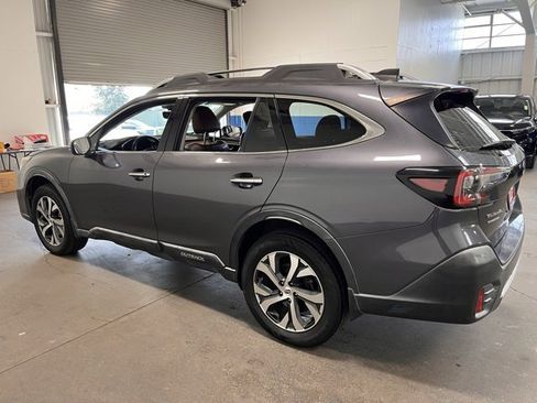 Used 2020 Subaru Outback Touring image 3