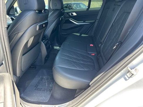 Used 2024 BMW X5 xDrive40i w/ M Sport Package AWD/4WD image 34