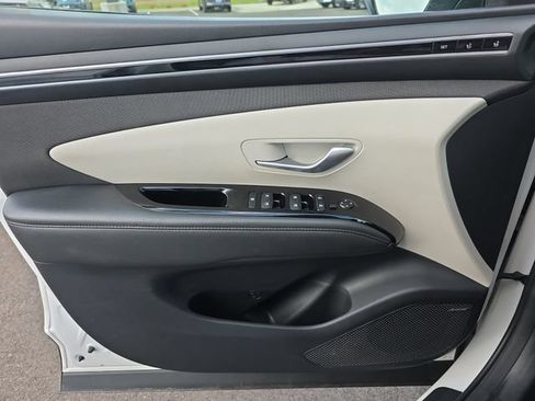 Used 2024 Hyundai Tucson Limited AWD/4WD image 17
