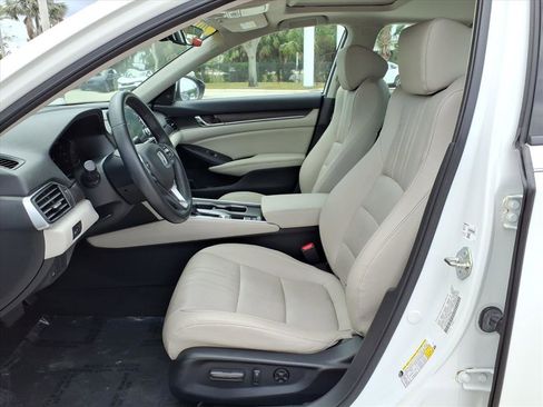 Used 2019 Honda Accord EX-L image 17