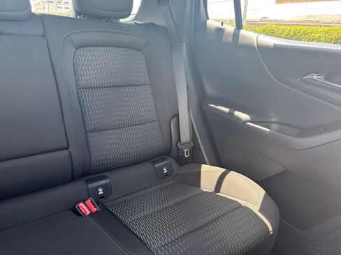 Used 2025 Chevrolet Equinox LT FWD image 32