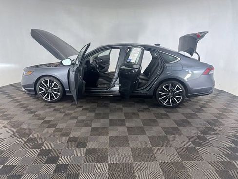 Certified 2023 Honda Accord Touring image 12