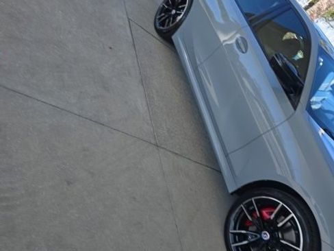 Certified 2026 BMW X5 xDrive40i w/ Executive Package image 9