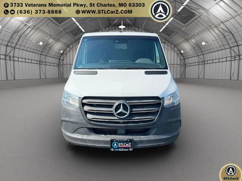 Used 2022 Mercedes-Benz Sprinter 1500 image 8