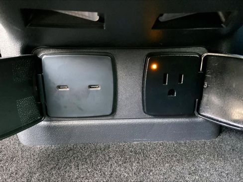 Used 2025 Ford Bronco Big Bend image 34