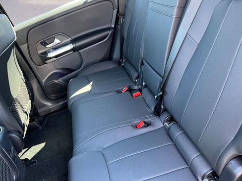 Certified 2025 Mercedes-Benz GLB 250 4MATIC image 13