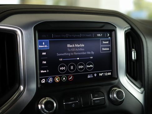 Used 2019 GMC Sierra 1500 SLT w/ SLT Premium Package image 13