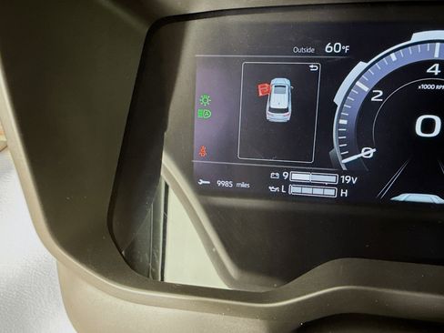 Used 2024 Toyota Sequoia Capstone AWD/4WD image 14