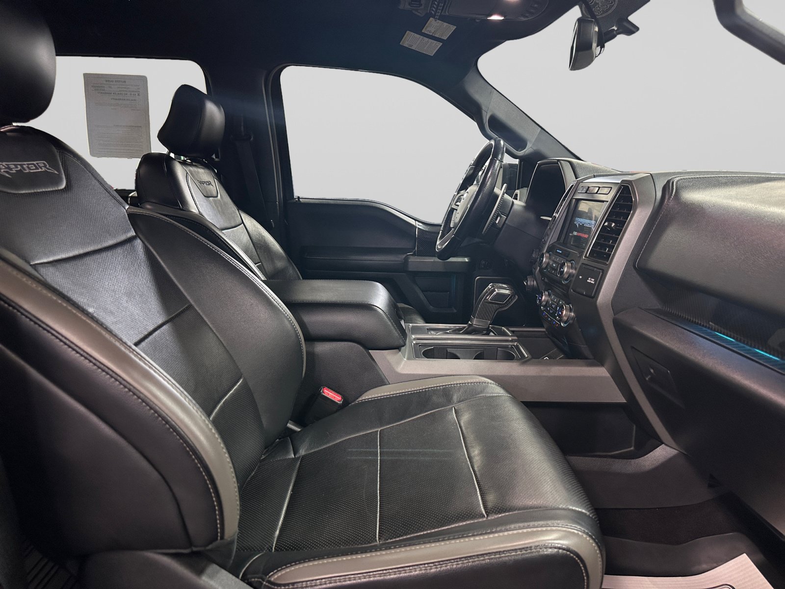 Used 2017 Ford F150 Raptor w/ Equipment Group 802A Luxury AWD/4WD image 23