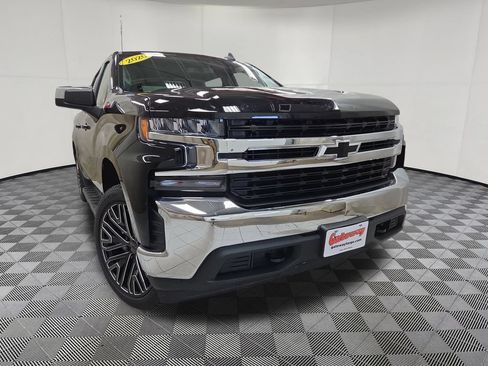 Used 2020 Chevrolet Silverado 1500 LT w/ All-Star Edition AWD/4WD image 2