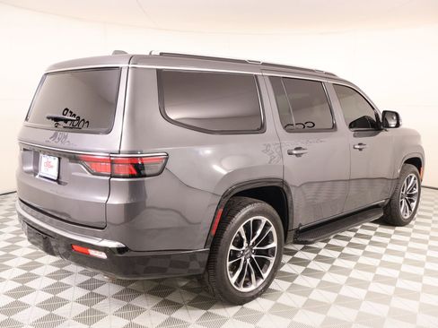 Used 2022 Jeep Wagoneer Series II w/ Premium Group I AWD/4WD image 23