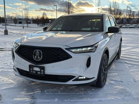 Used 2023 Acura MDX A-Spec image 16