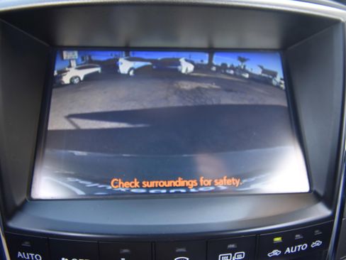 Used 2013 Lexus IS 350C w/ F-Sport Pkg w/Summer Tires RWD image 8