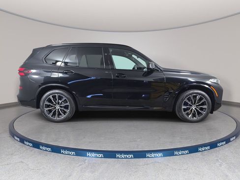 New 2026 BMW X5 xDrive50e w/ M Sport Package AWD/4WD image 4