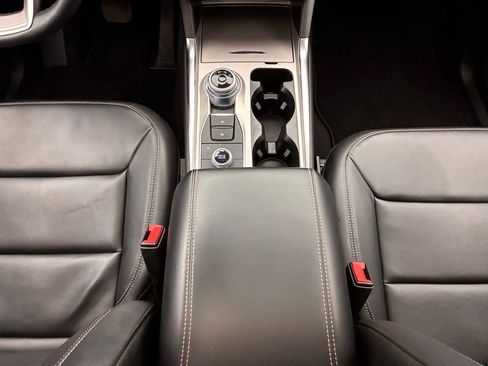 Certified 2023 Ford Explorer XLT w/ Equipment Group 202A image 25