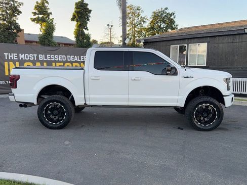 Used 2015 Ford F150 Lariat w/ Equipment Group 502A Luxury image 9