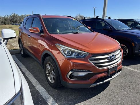 Used 2017 Hyundai Santa Fe Sport image 6