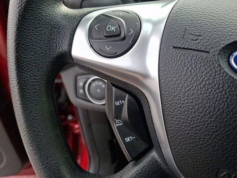 Used 2016 Ford Escape SE w/ Equipment Group 201A image 21