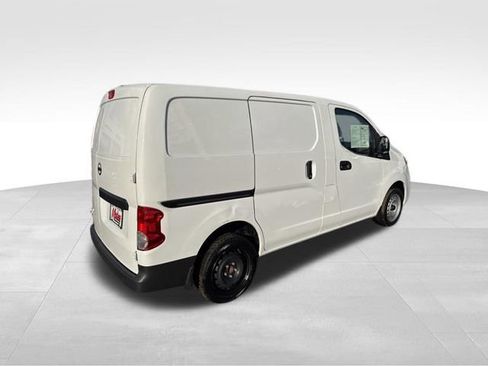 Used 2021 Nissan NV200 S image 4