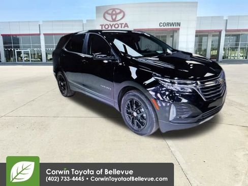 Used 2024 Chevrolet Equinox LT image 3