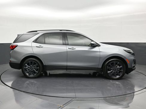 Used 2024 Chevrolet Equinox RS FWD image 6