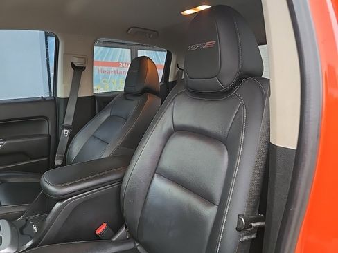 Used 2019 Chevrolet Colorado ZR2 image 43