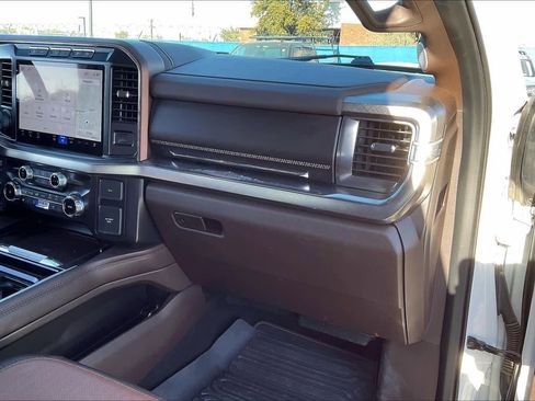 Used 2024 Ford F250 King Ranch image 18