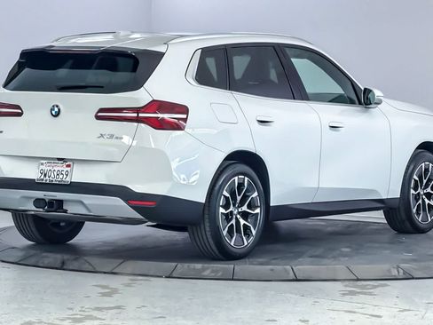Used 2026 BMW X3 xDrive30i w/ Convenience Package AWD/4WD image 2