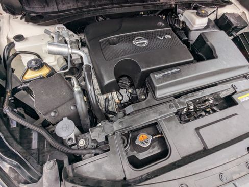 Certified 2024 Nissan Murano SV w/ SV Midnight Edition Package FWD image 23