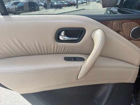 Used 2018 Nissan Armada SL w/ Moonroof Package image 12