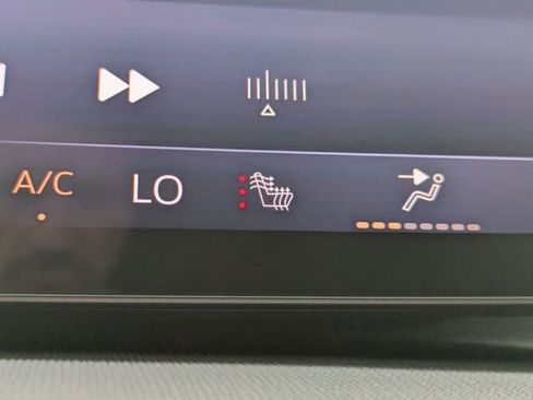 New 2026 Buick Enclave Preferred w/ Power Package image 27