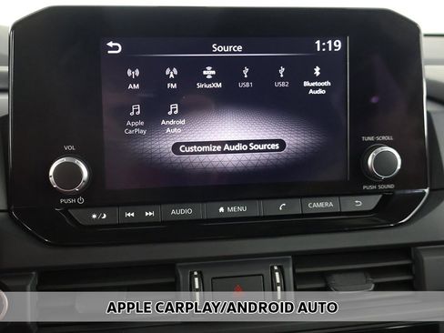 Used 2024 Nissan Pathfinder S image 6