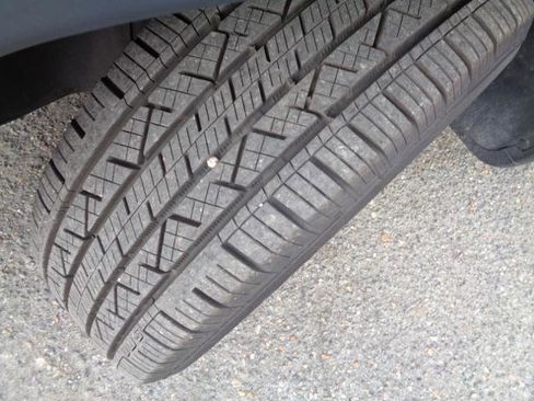 Used 2018 Jeep Compass Latitude w/ Popular Equipment Group image 35