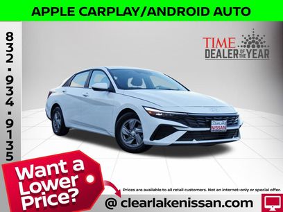 Used 2024 Hyundai Elantra SE