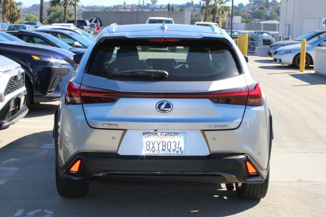 Certified 2021 Lexus UX 250h F Sport w/ Accessory Package (Z2) AWD/4WD image 19